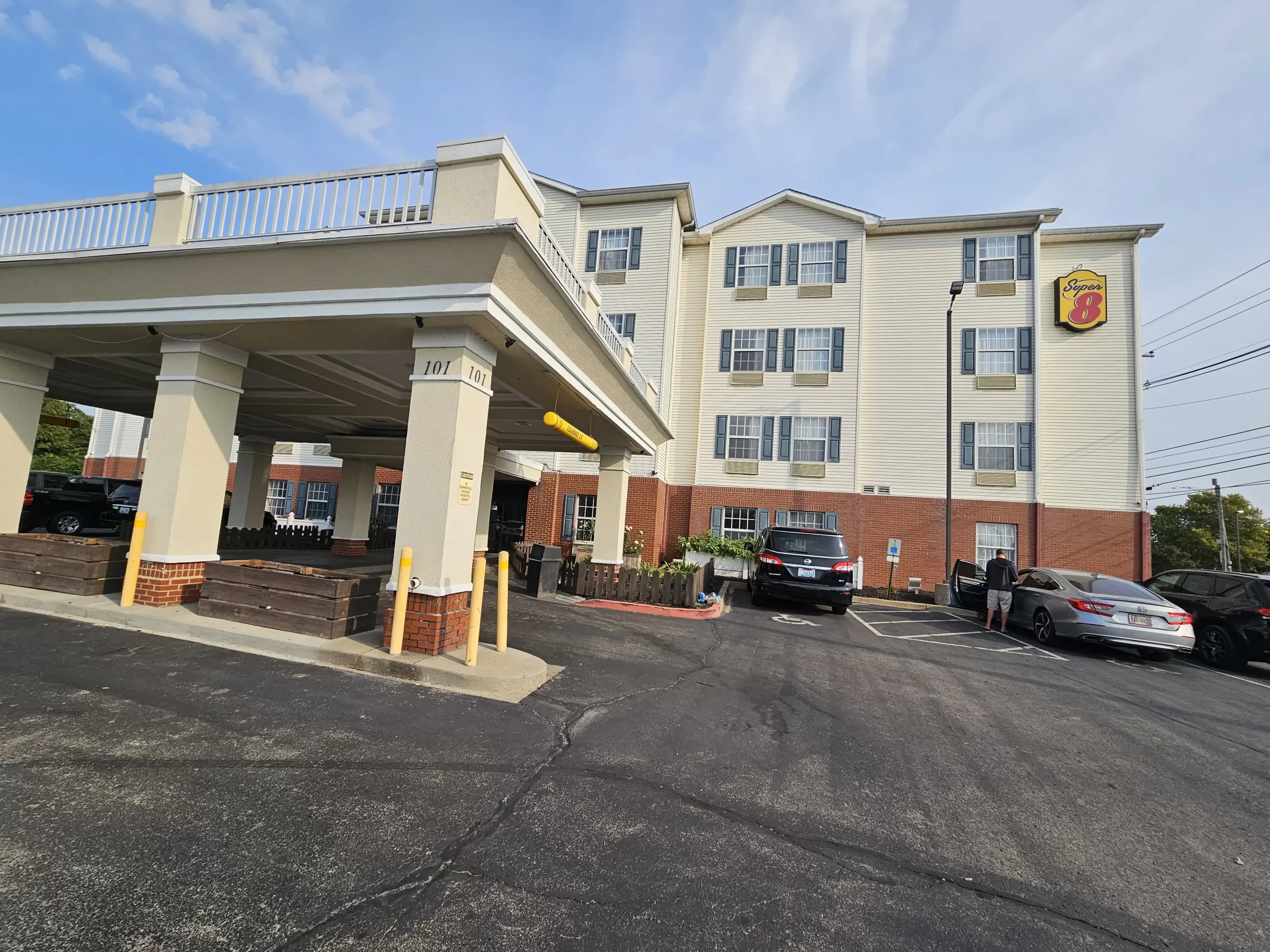 Super 8 By Wyndham Meridiannull